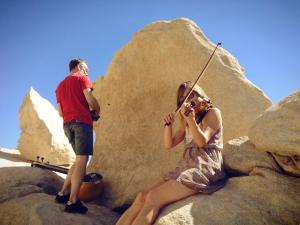 1374992_600074590034093_950751467_n